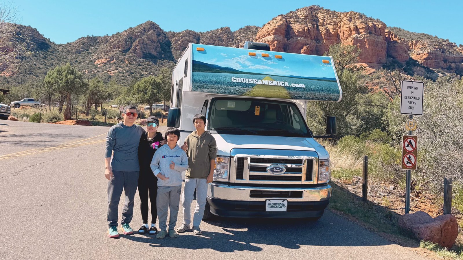 gia thue xe rv o my cruise america 3