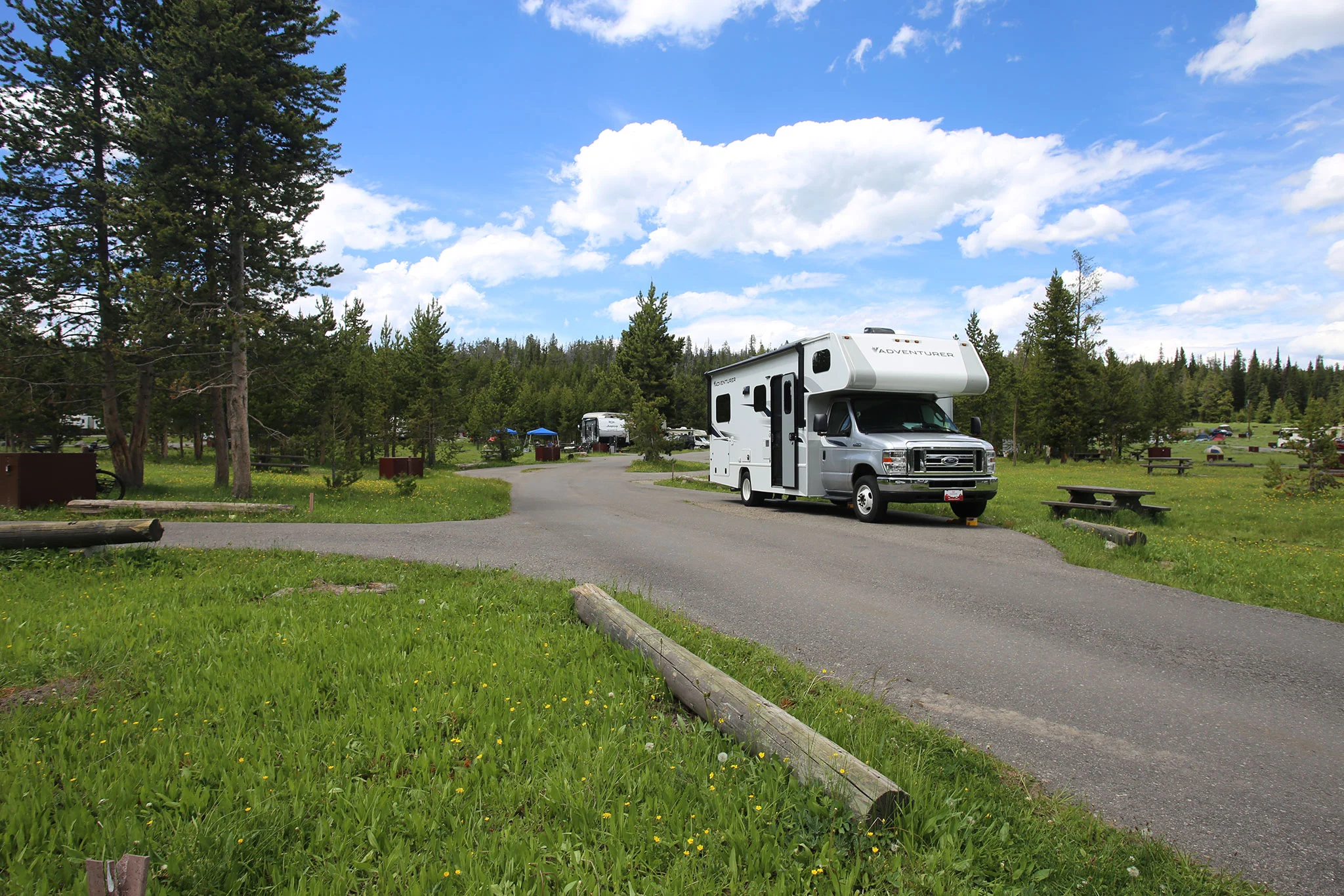 thue xe rv o my cruise america campground.jpg